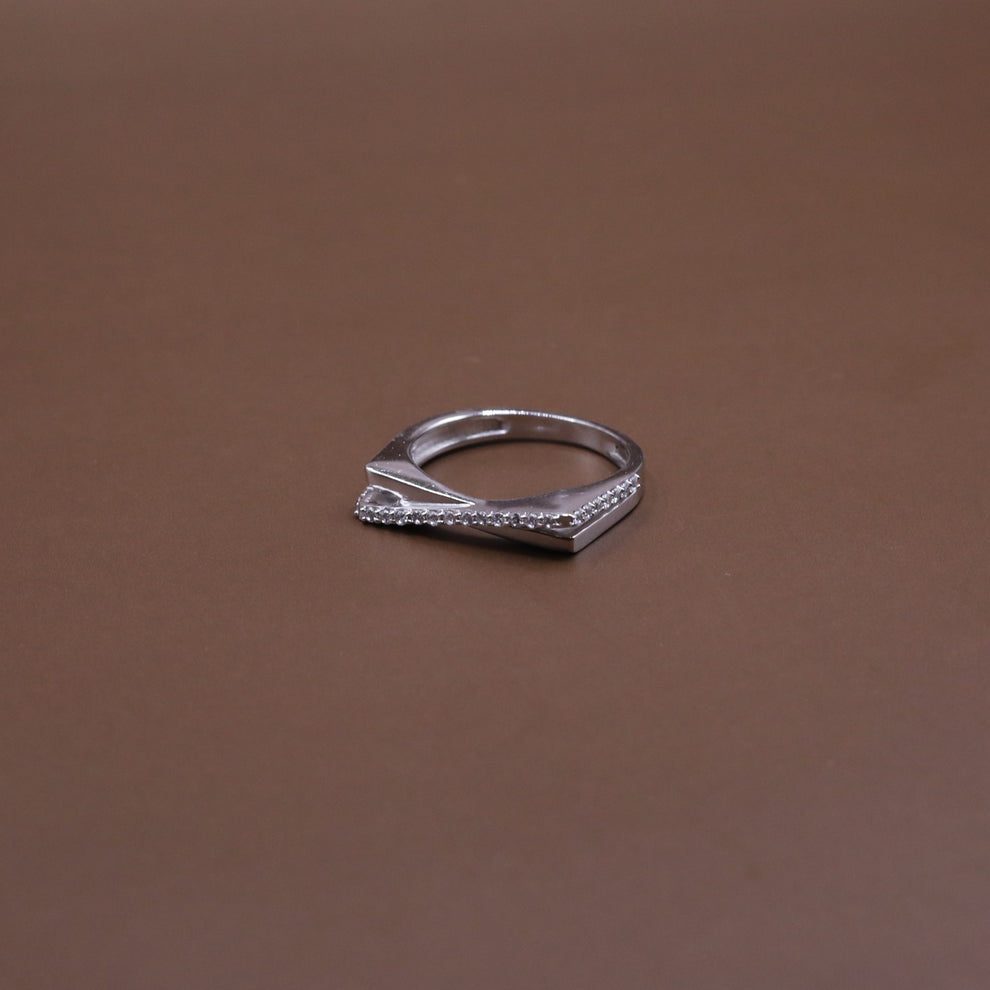 Kivara ring