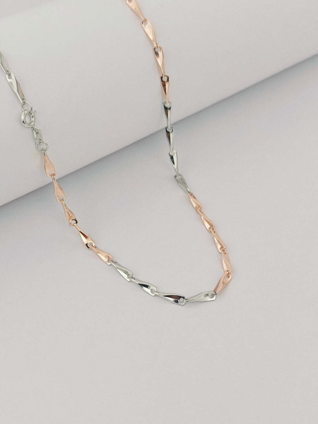 chain by kivara jewels