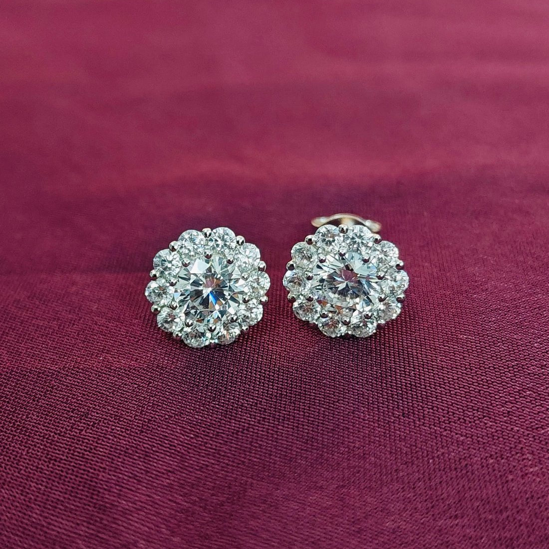 The Halo Studs - Kivara jewels