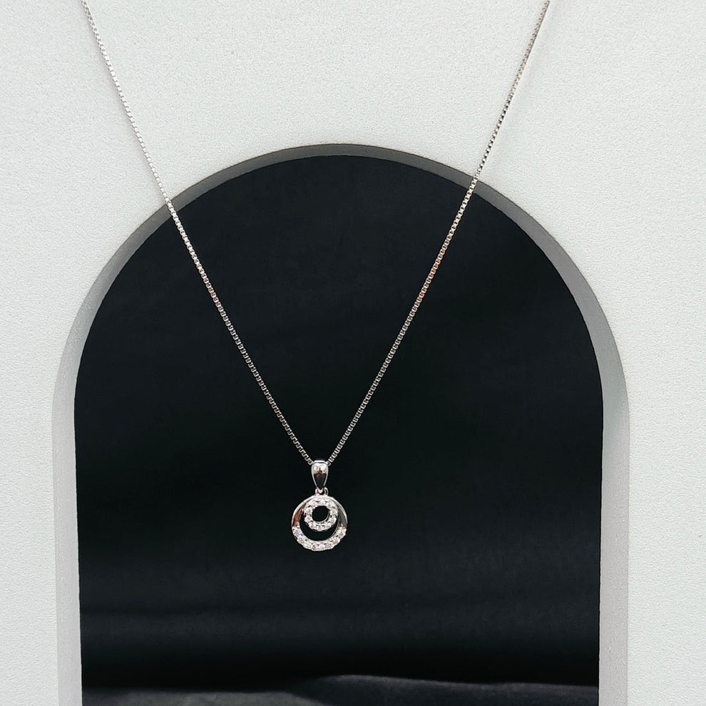 Sparkling Double Circle Pendant Necklace - Kivara jewels