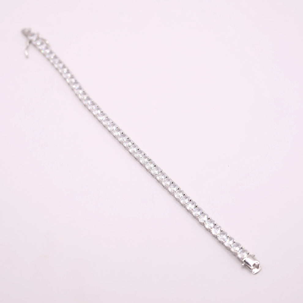 Classic Diamond Tennis Bracelet b11pg5-jk.myshopify.com
