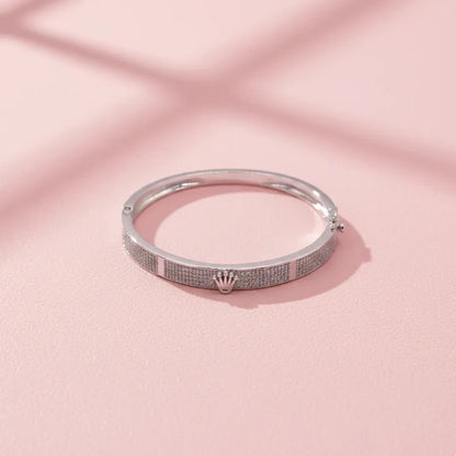 Crown Textured Bracelet - Kivara jewels