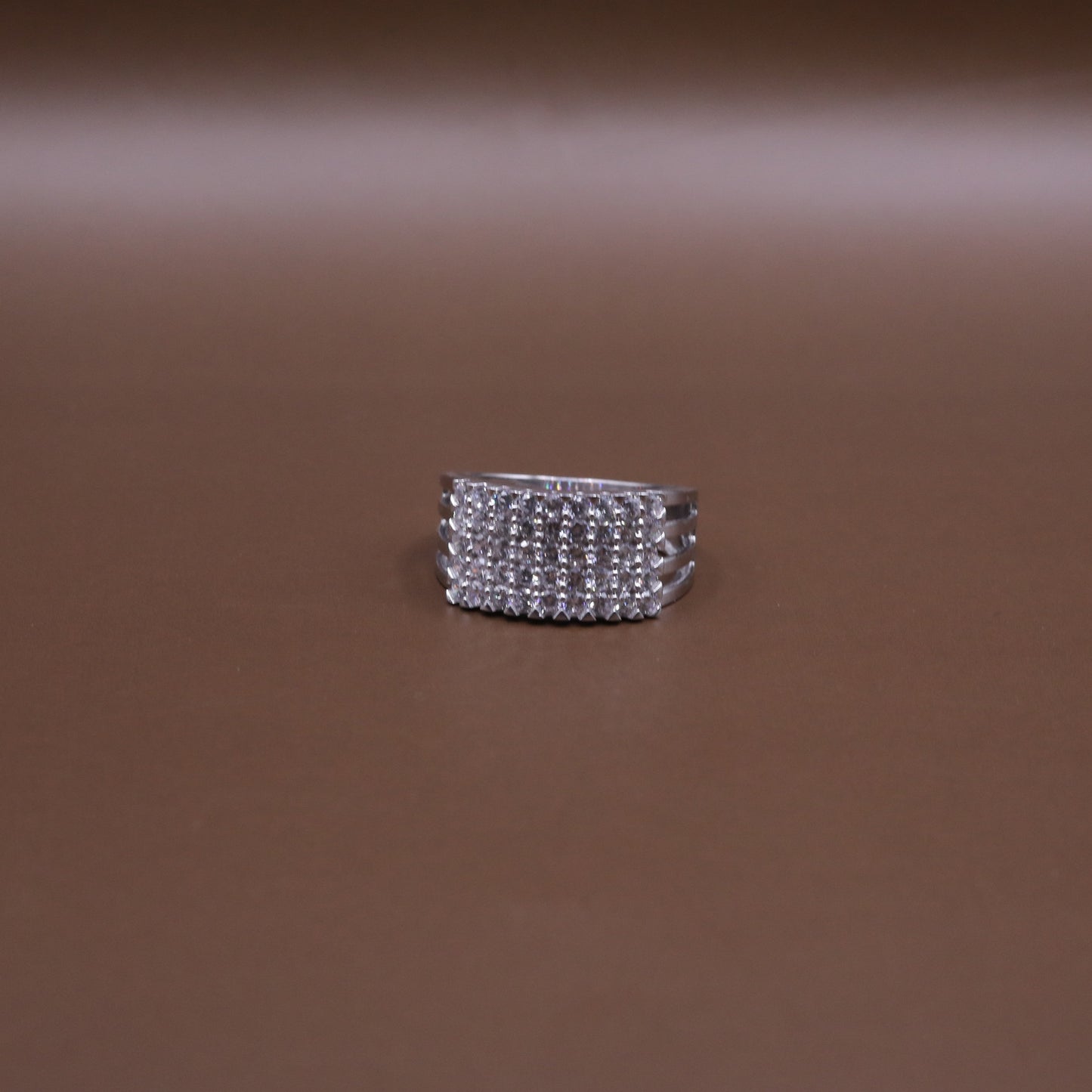 Diamond - Cut Band Ring - Kivara jewels