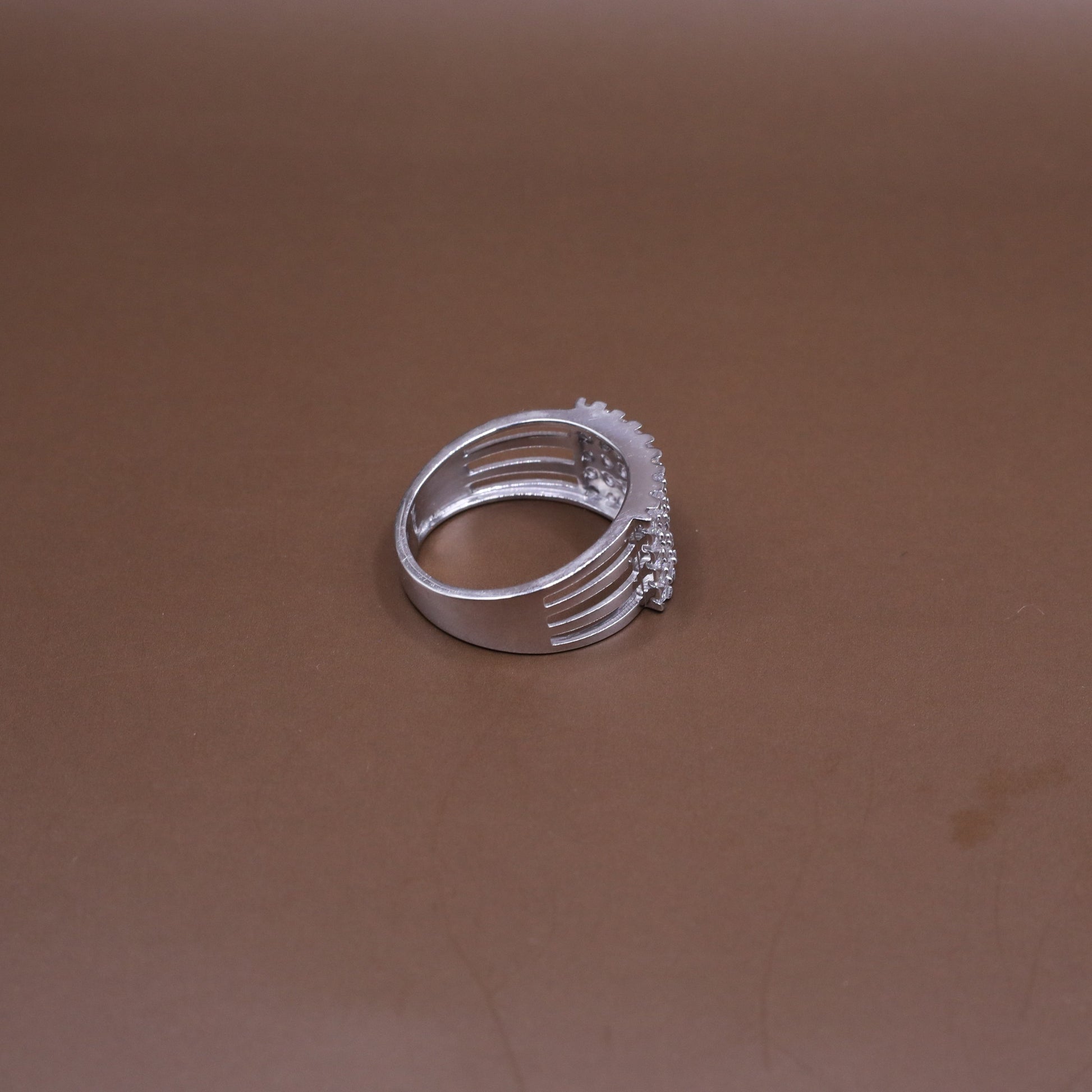 Diamond - Cut Band Ring - Kivara jewels