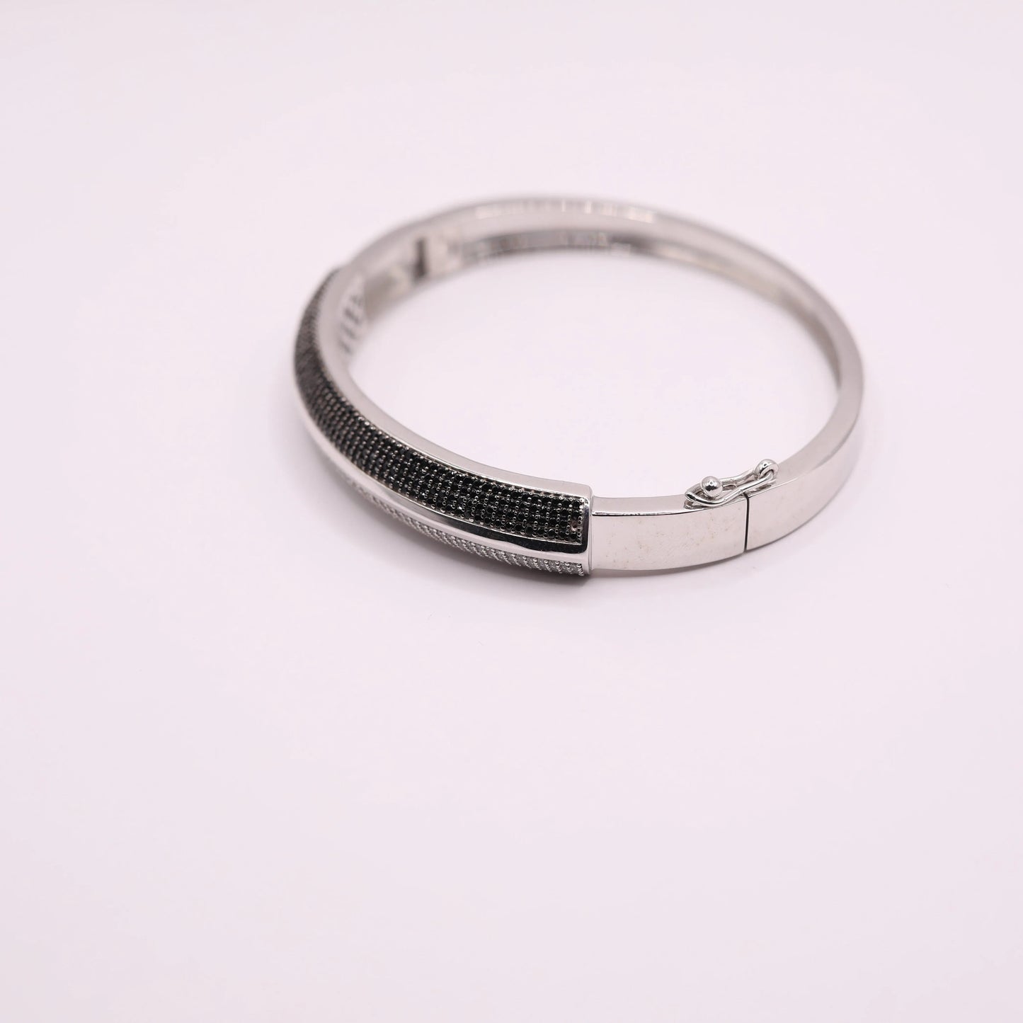 Dual Diamond Men’s Bracelet - Kivara jewels
