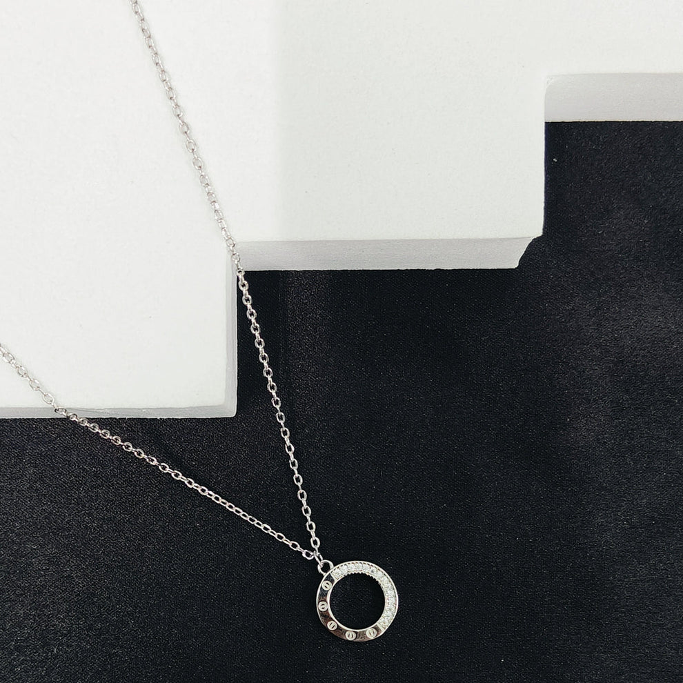 Elegant Circle Pendant Necklace b11pg5-jk.myshopify.com