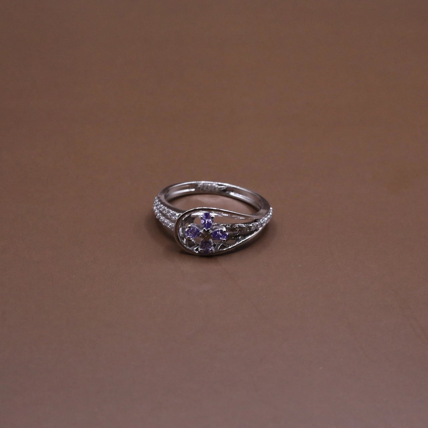Floral Ring - Kivara jewels