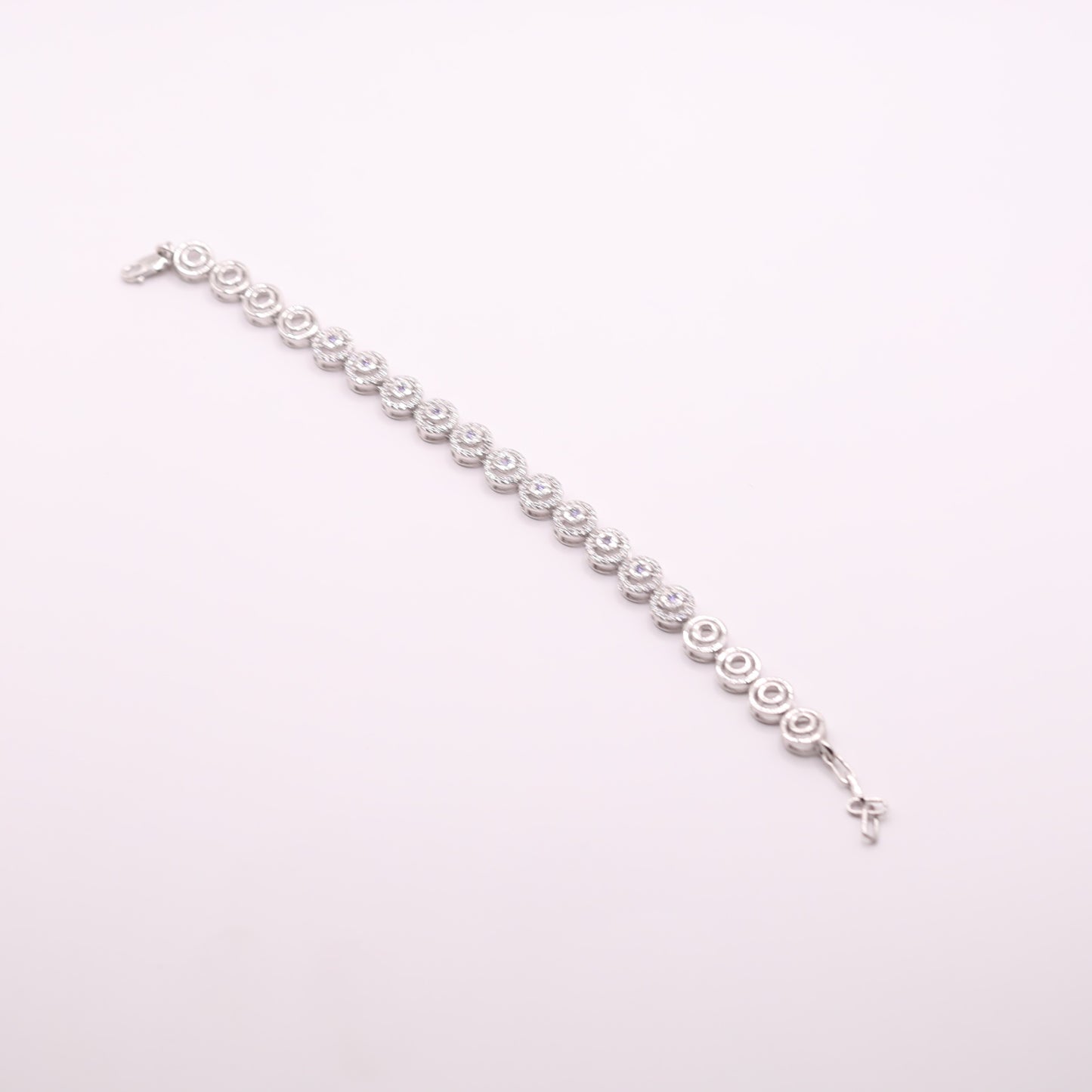 Alternating Link Bracelet