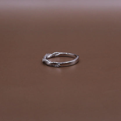 Twist Band Ring - Kivara jewels