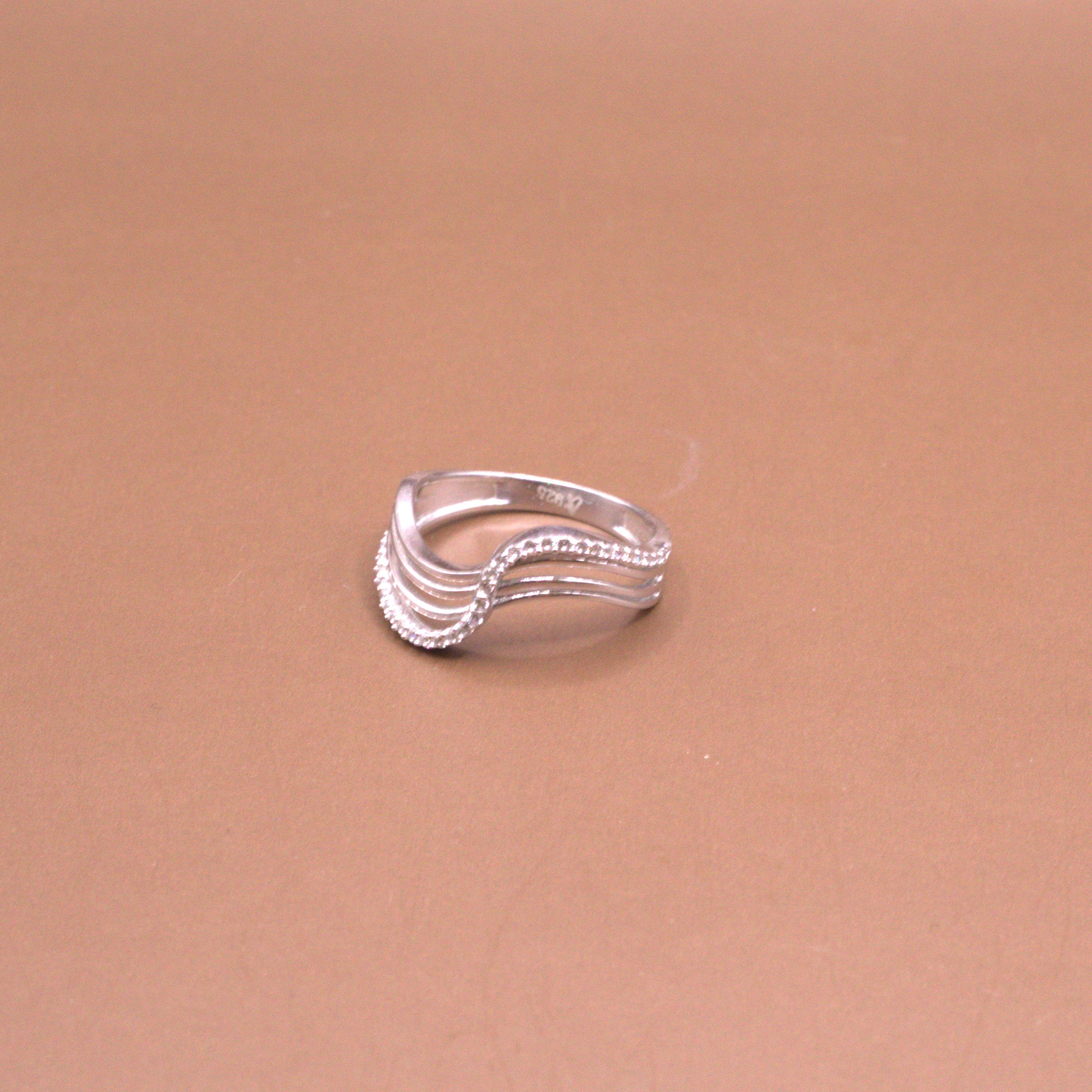 Wave Ring